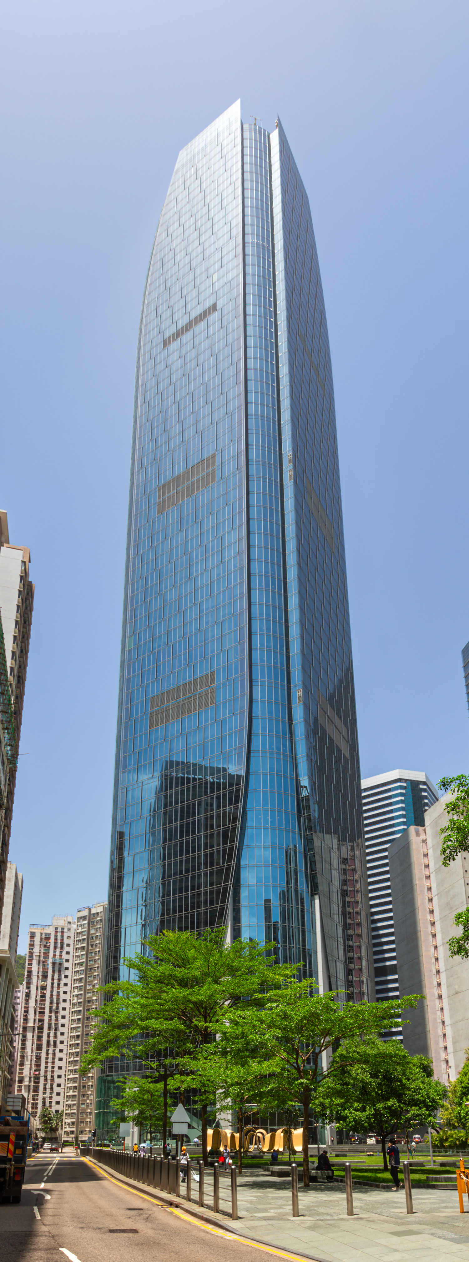 One Island East, Hong Kong - View from the east. © Mathias Beinling